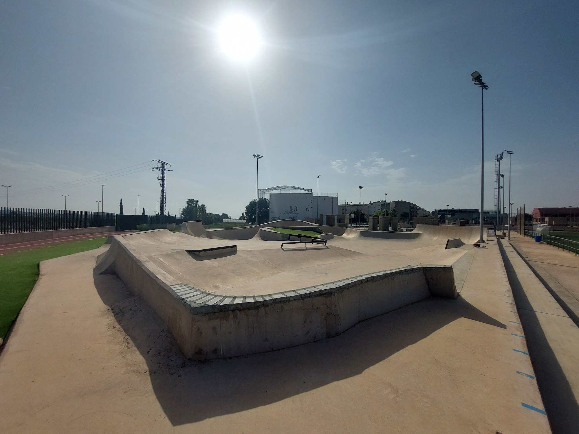 La Pobla de Vallbona skatepark